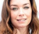 Julianne Nicholson