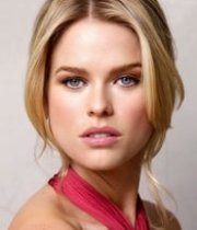 Alice Eve