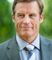 Mark Valley