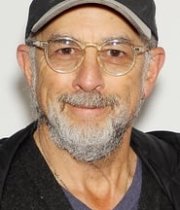 Richard Schiff